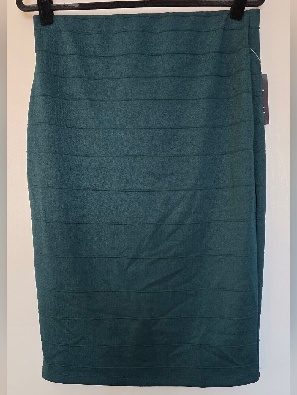 Olivia Blu - (NWT) Green Bandage Ribbed Bodycon Pencil Skirt